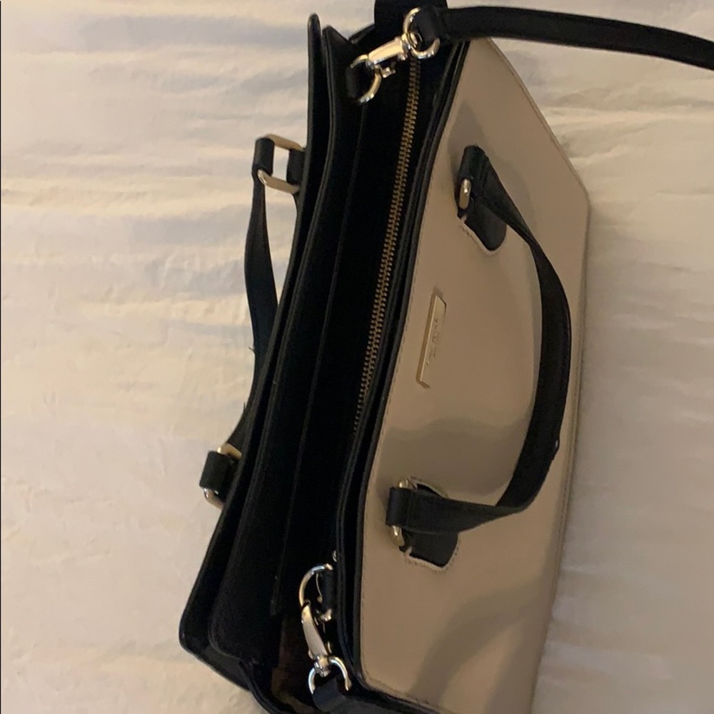 Kate Spade Purse - Picture 8 of 16